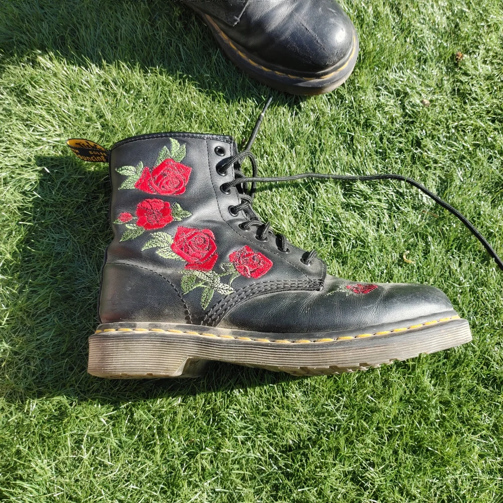 Doc Martin's W8 Boots